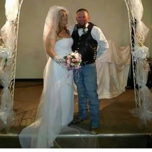 Wedding dress size 16